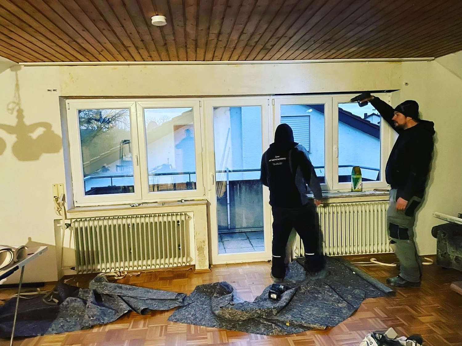 AP Fensterbau, Montage