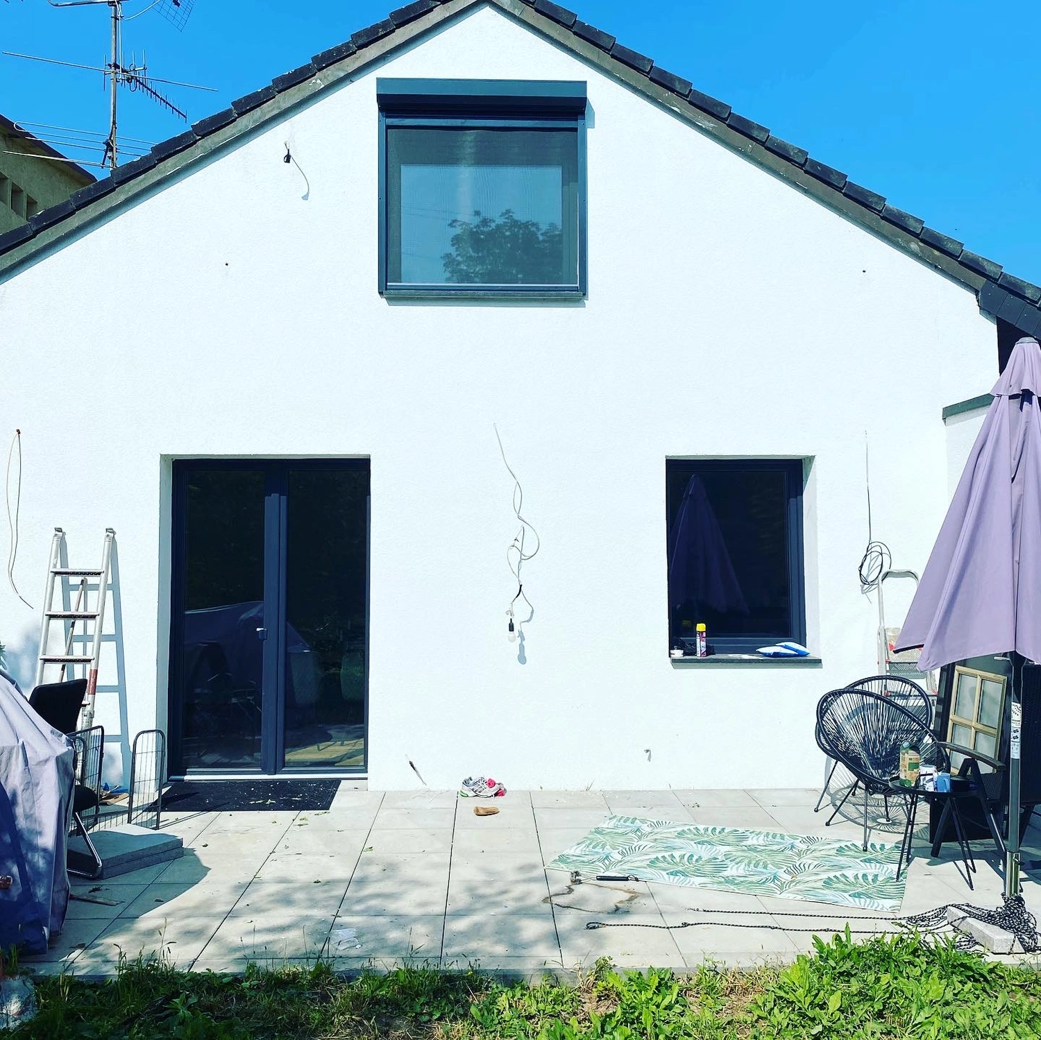 AP Fensterbau, Montage